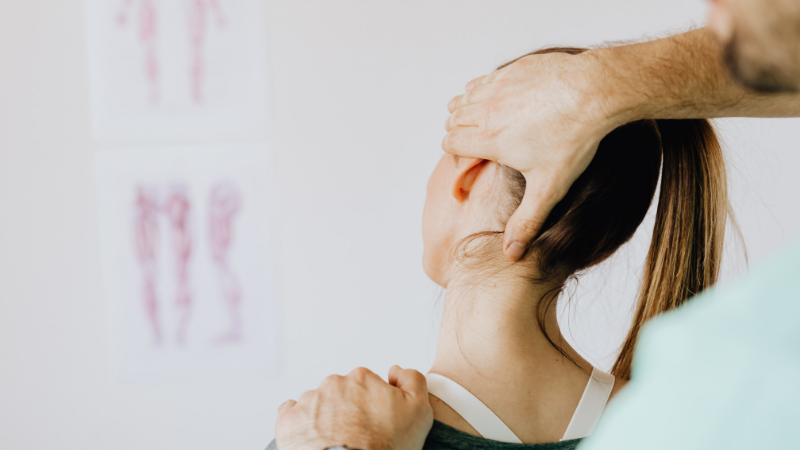 Fizyoterapist Sırt Ağrısı